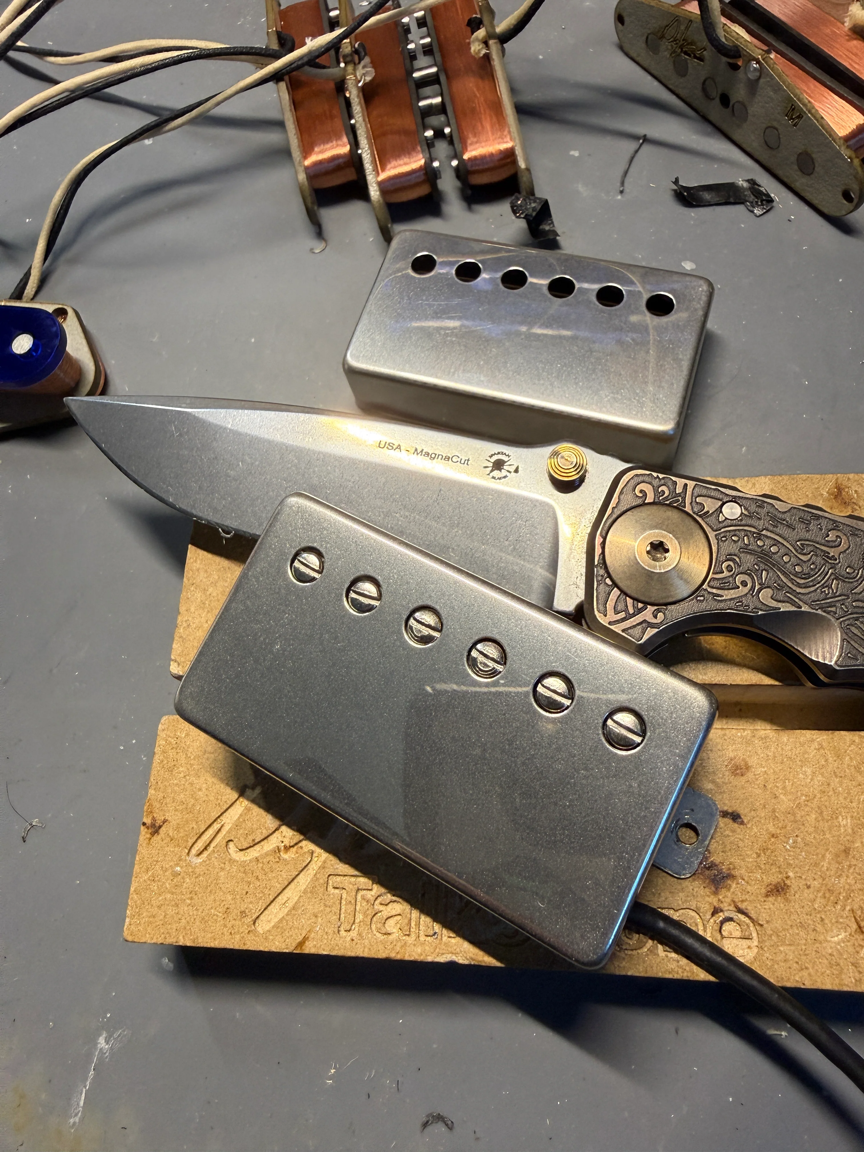 Limited Edition Stonewashed Super 8 And DAF Humbucker
