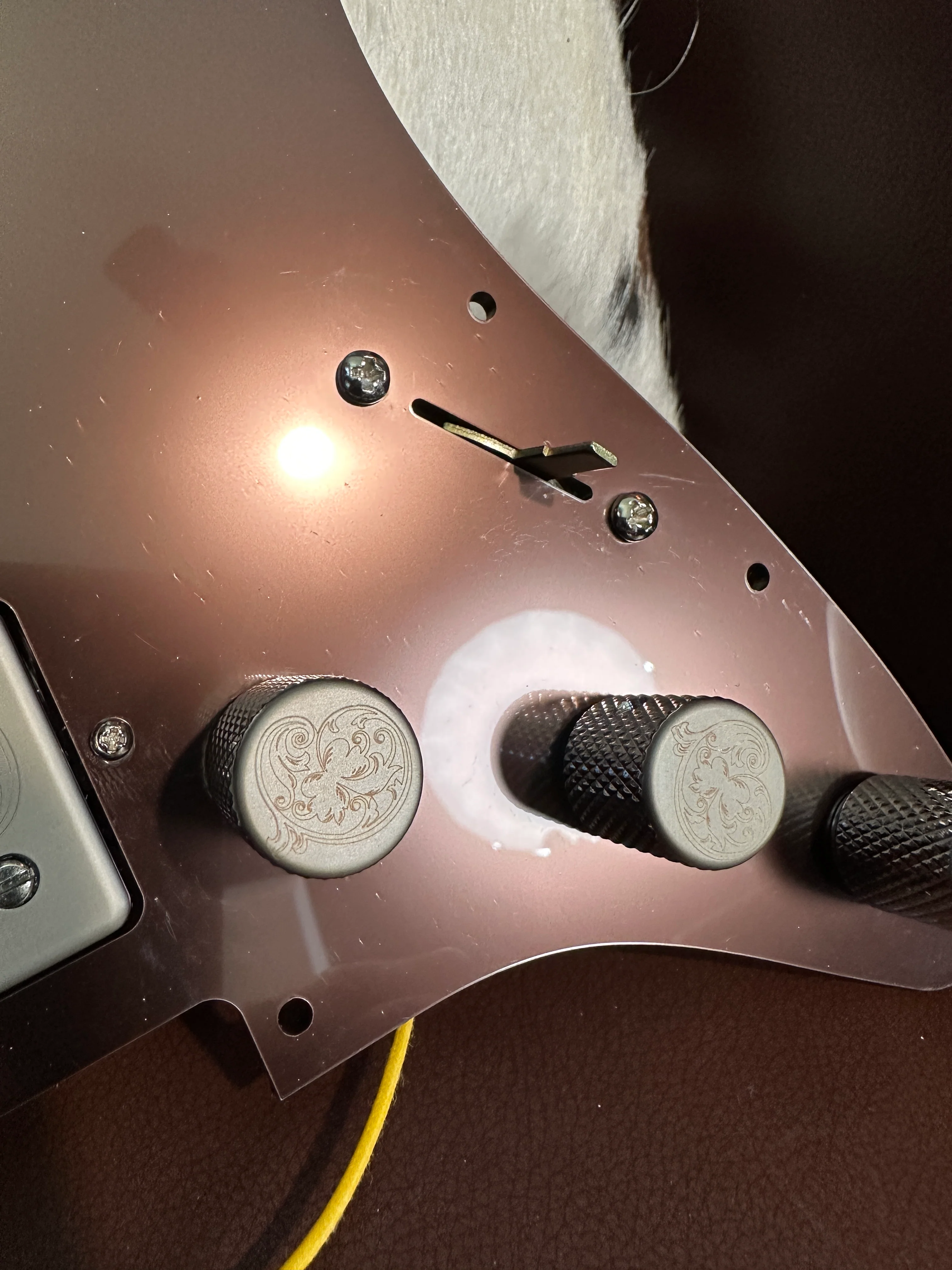 Loaded Custom Mocha Metallic Strat Pickguard Single Single Hum - Image 3