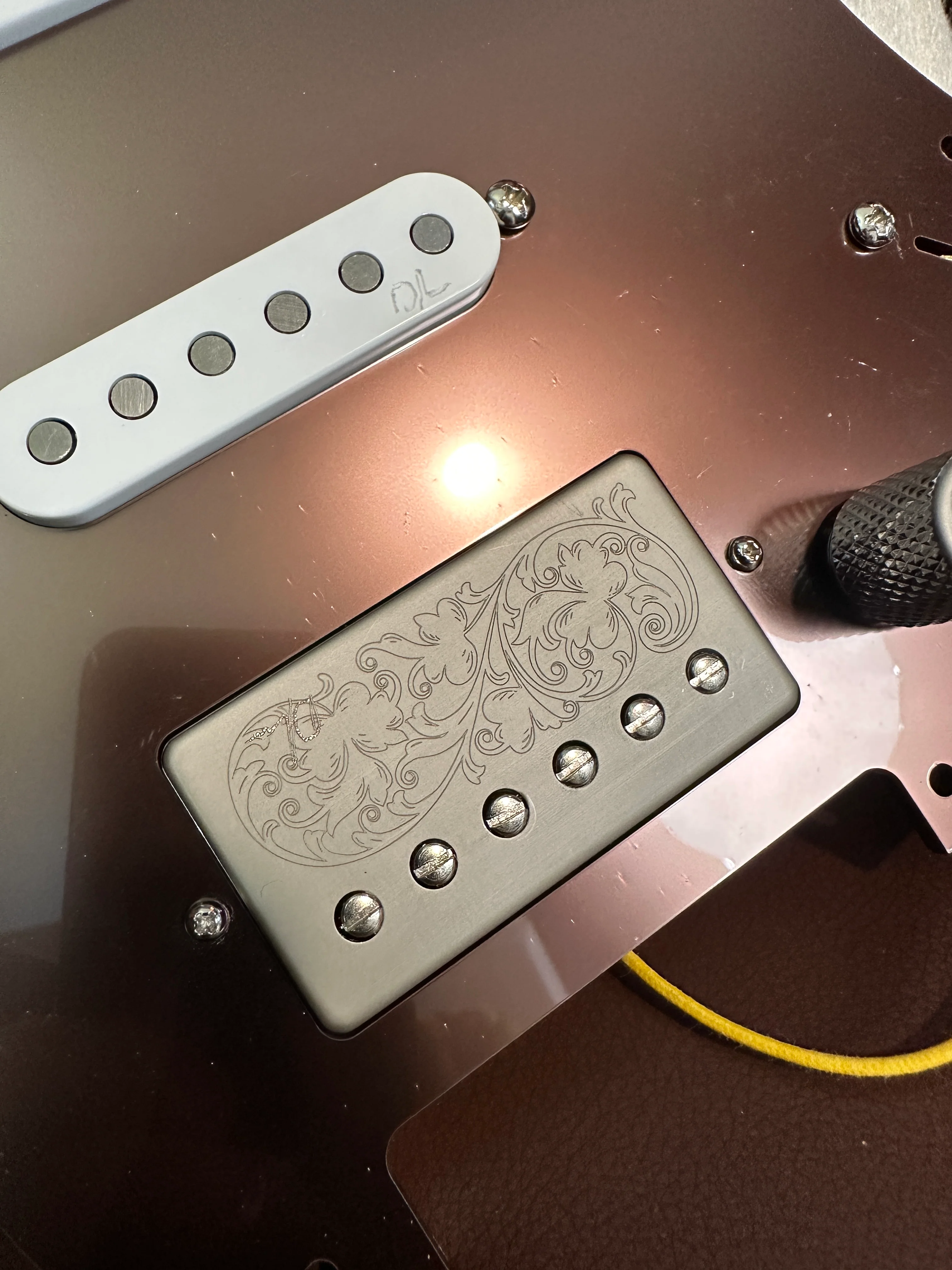 Loaded Custom Mocha Metallic Strat Pickguard Single Single Hum - Image 4