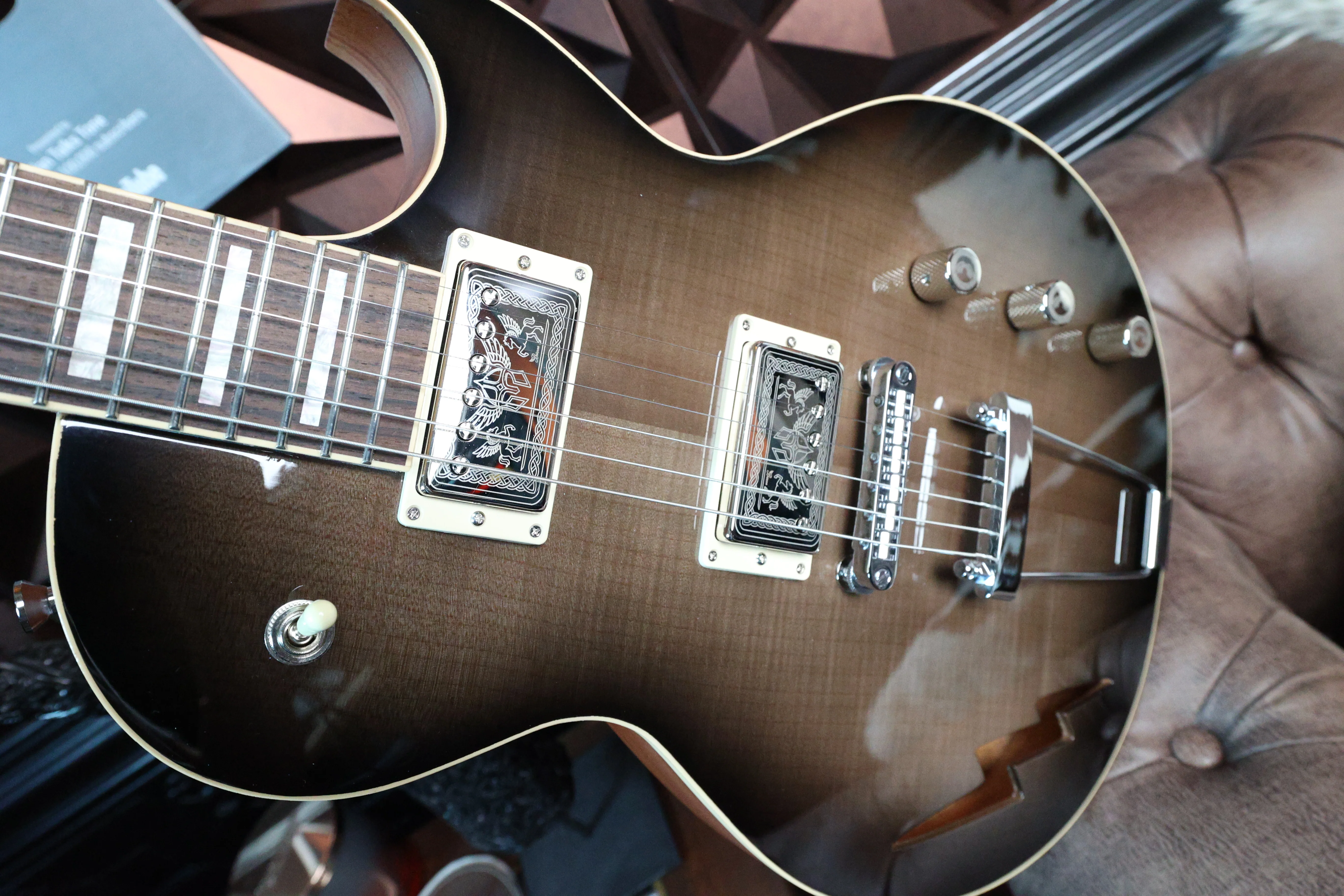Valkyrie Guitar Works THRUMA Electric Guitar 1/1 - Image 6
