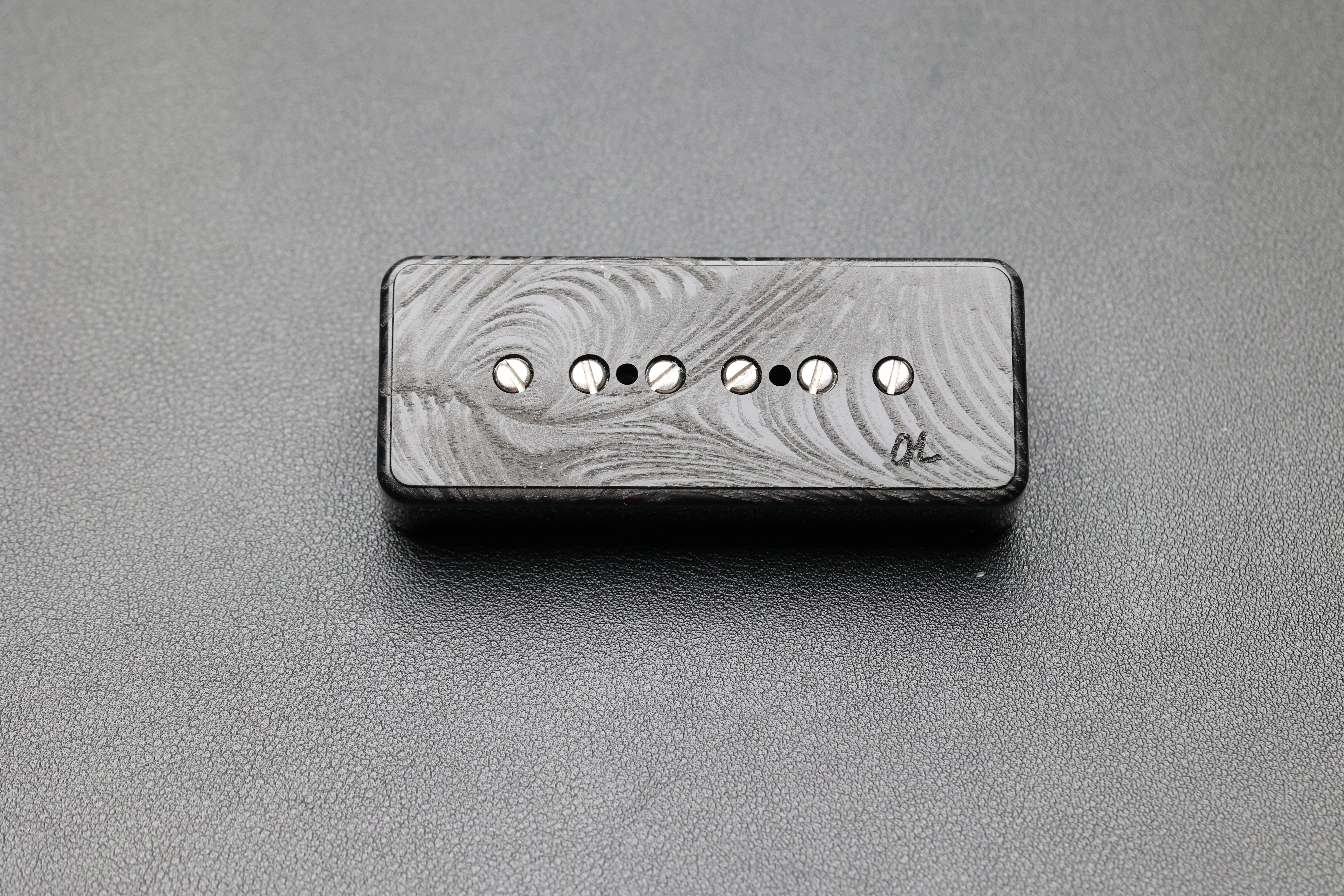 Woodgrain Black Etched